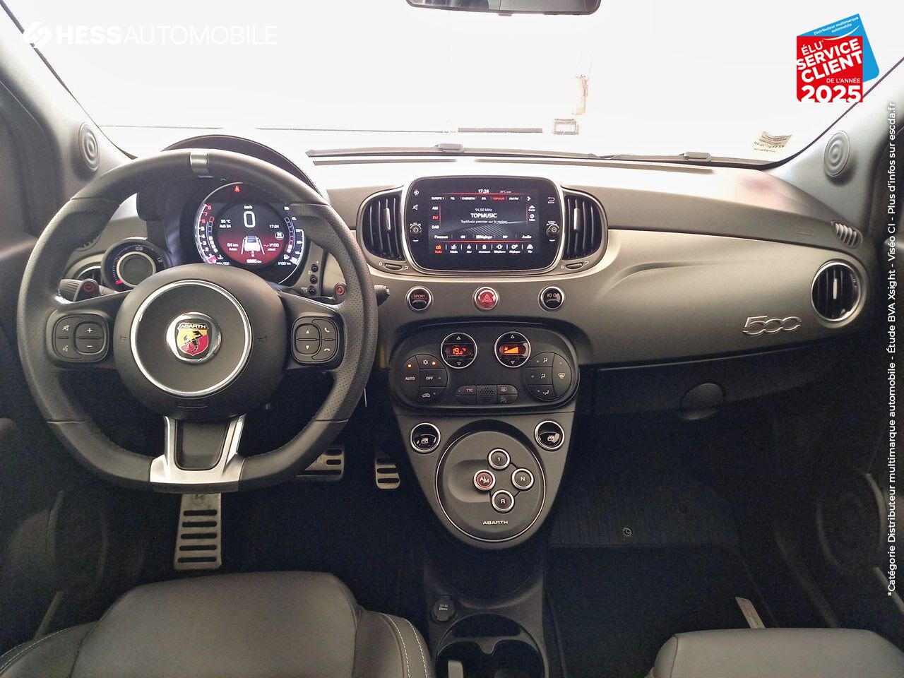 Véhicule d'occasion ABARTH 500C 1.4 TURBO T-JET 165CH 595 TURISMO BVA chez HESS Automobile