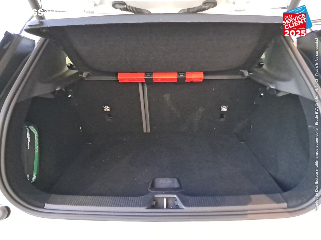 Véhicule d'occasion VOLVO EX30 SINGLE EXTENDED RANGE 272CH PLUS chez Volvo Epernay