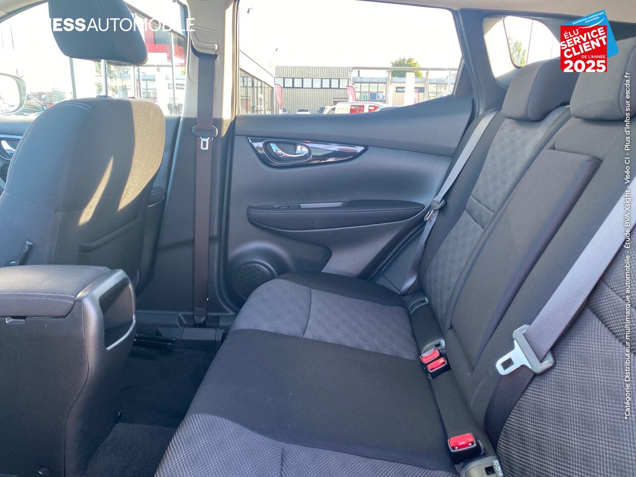 Véhicule d'occasion NISSAN QASHQAI 1.6 DCI 130CH N-CONNECTA TPANO GPS CAM360 chez Nissan Qashqai occasion