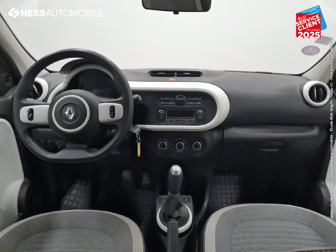 Véhicule d'occasion RENAULT TWINGO 1.0 SCE 70CH ZEN BOITE COURTE EURO6 chez Renault Strasbourg