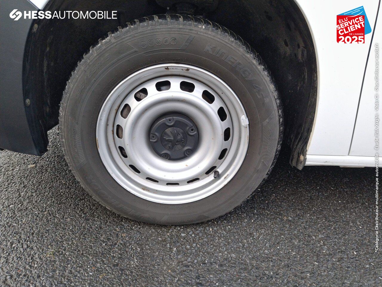 Véhicule d'occasion PEUGEOT PARTNER STANDARD 650KG BLUEHDI 100CH S/S BVM5 ASPHALT ATTELAGE chez Renault Colmar