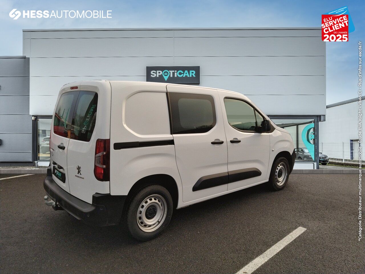 Véhicule d'occasion PEUGEOT PARTNER STANDARD 650KG BLUEHDI 100CH S/S BVM5 ASPHALT ATTELAGE chez Renault Colmar