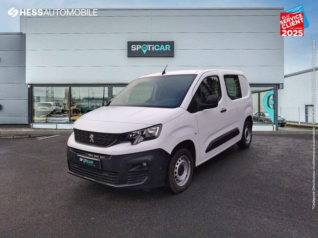 Véhicule d'occasion PEUGEOT PARTNER STANDARD 650KG BLUEHDI 100CH S/S BVM5 ASPHALT ATTELAGE chez Renault Colmar