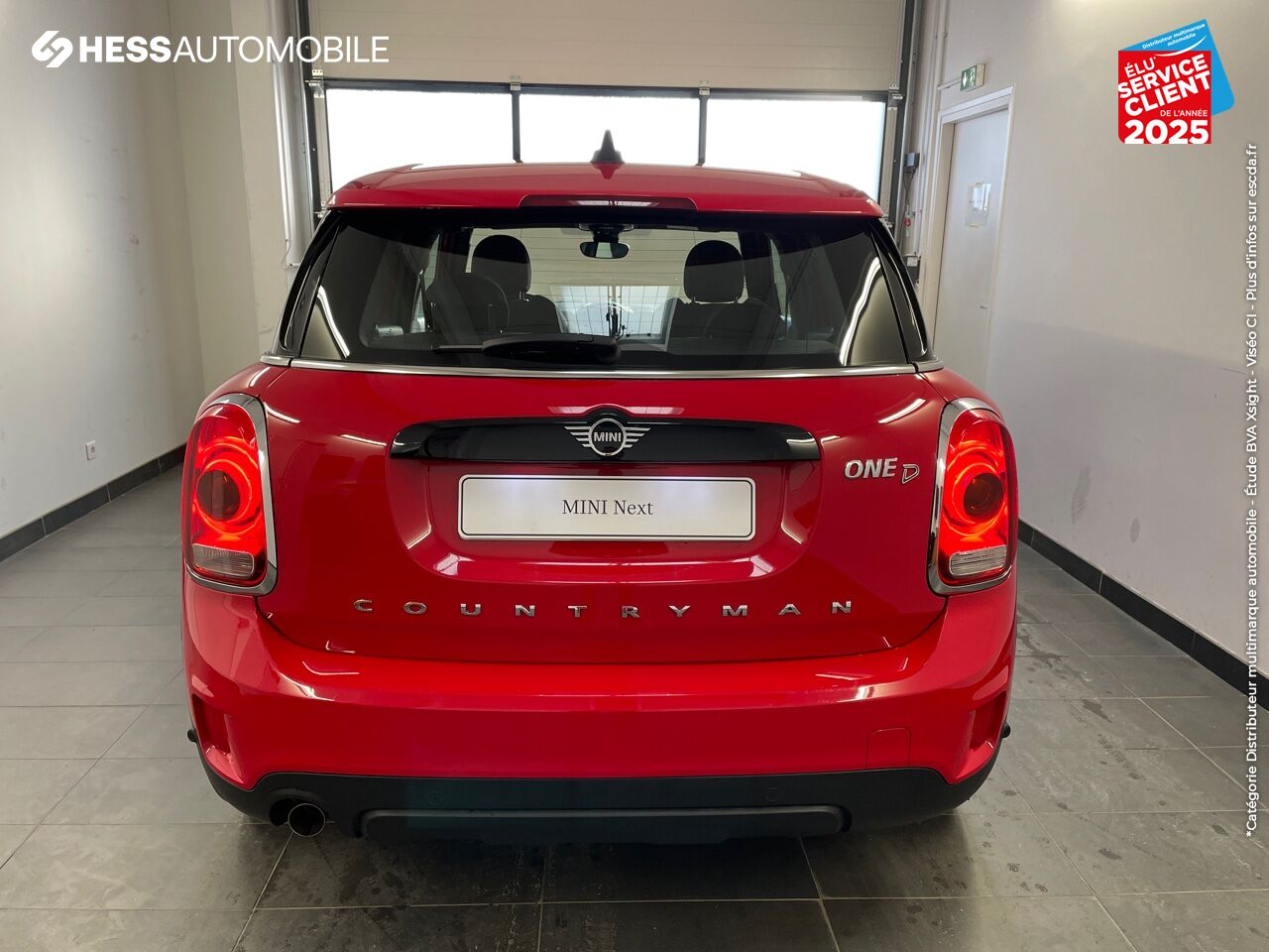 Véhicule d'occasion MINI COUNTRYMAN ONE D 116CH OAKWOOD TOUVRANT GPS RADAR AV/AR chez MINI Colmar
