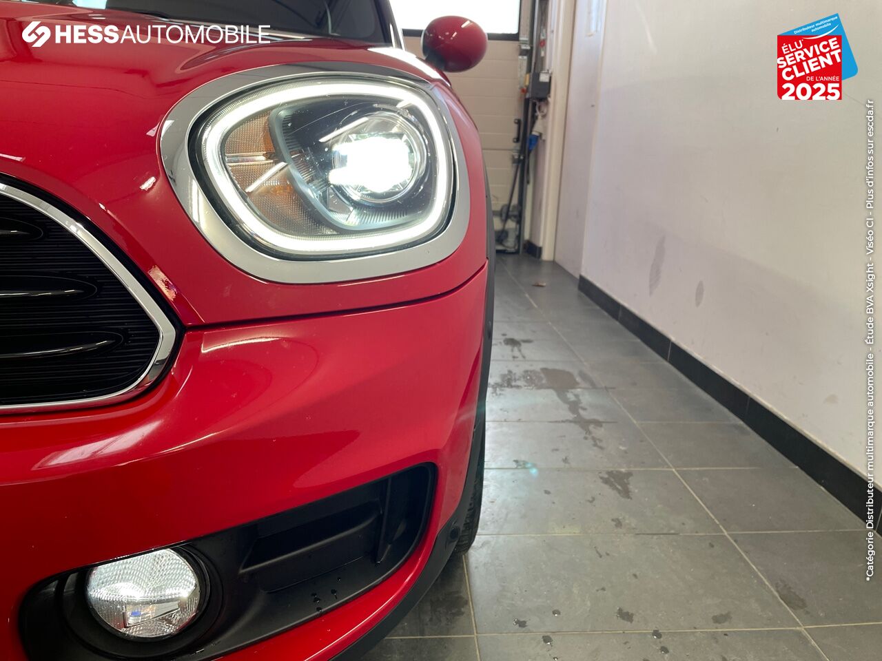 Véhicule d'occasion MINI COUNTRYMAN ONE D 116CH OAKWOOD TOUVRANT GPS RADAR AV/AR chez MINI Colmar