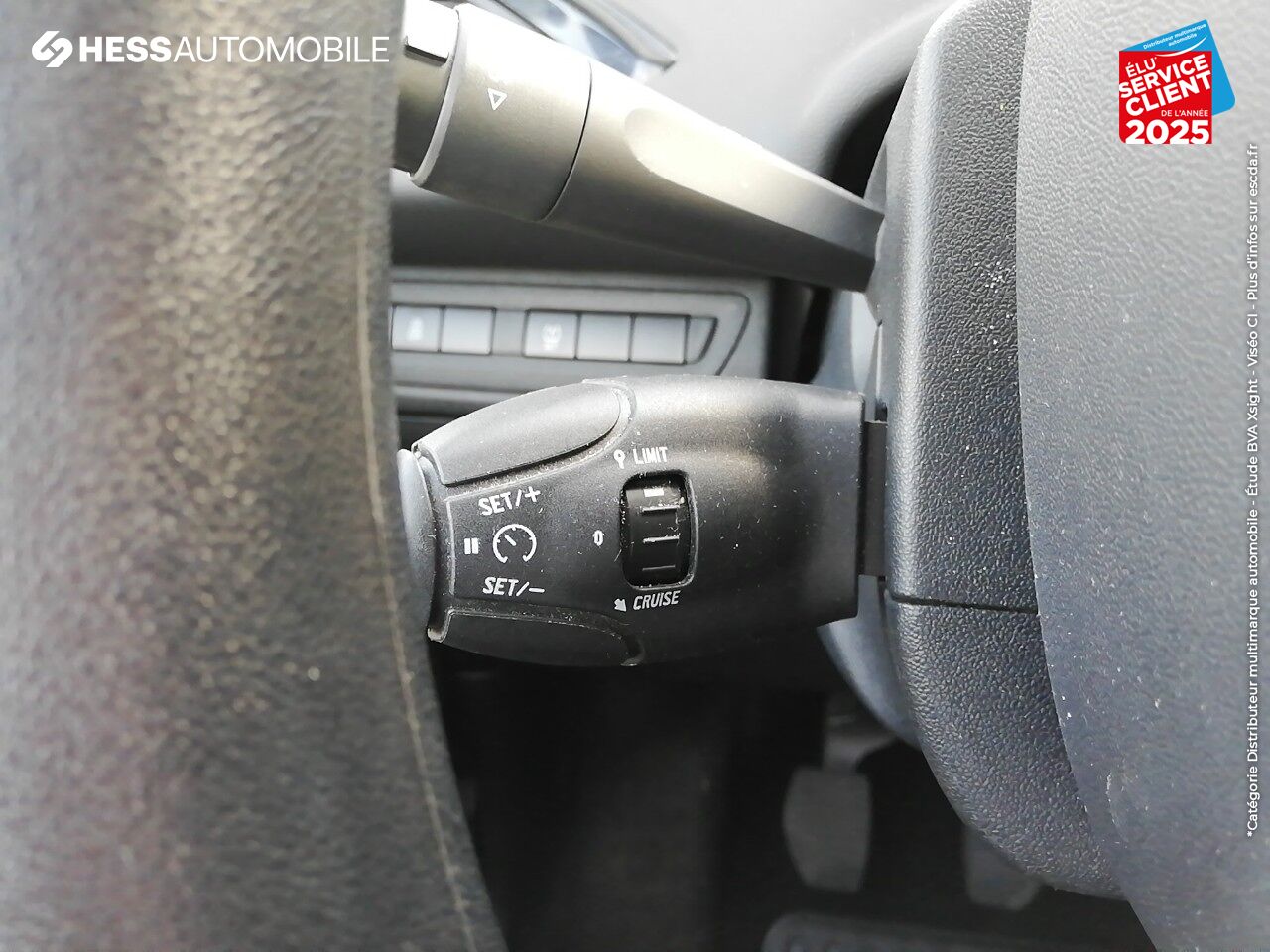 Véhicule d'occasion PEUGEOT 208 1.2 PURETECH 68CH E6.C LIKE 5P 1ERE MAIN chez Peugeot Reims