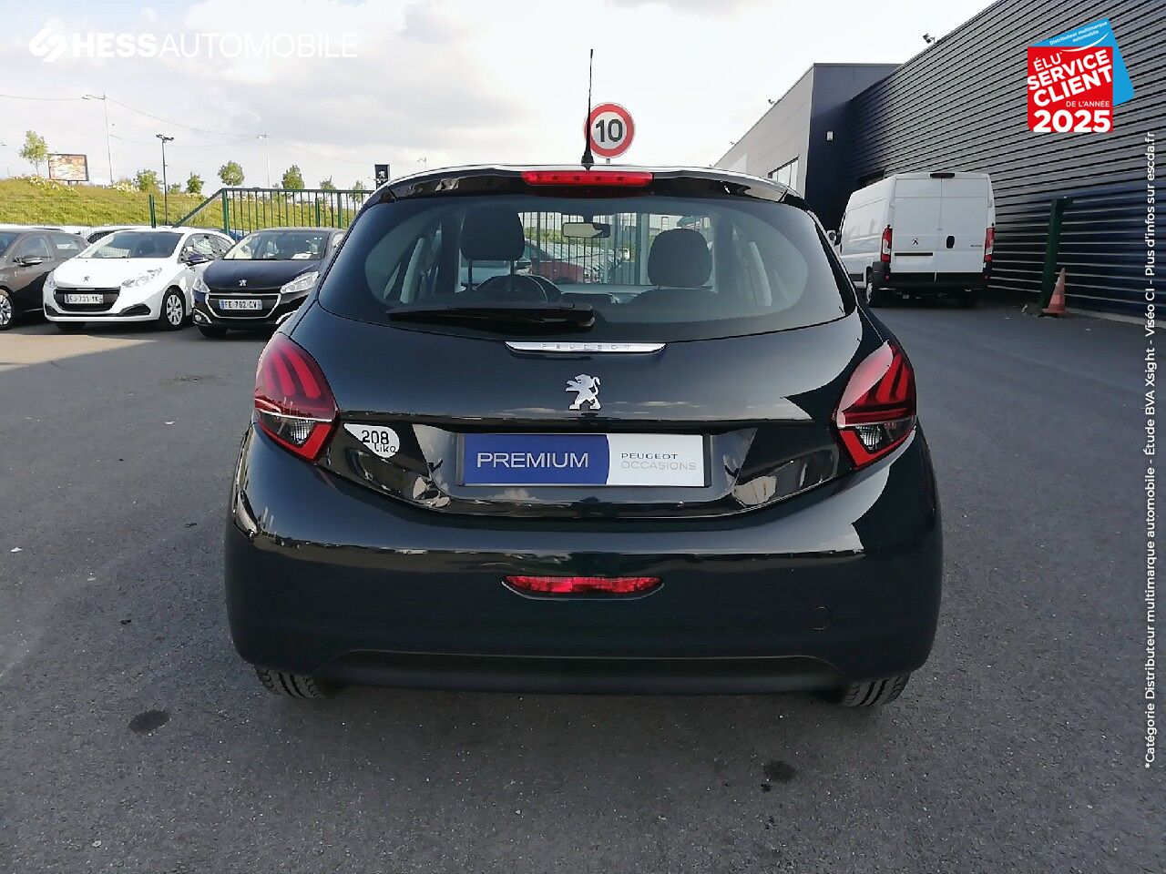 Véhicule d'occasion PEUGEOT 208 1.2 PURETECH 68CH E6.C LIKE 5P 1ERE MAIN chez Peugeot Reims