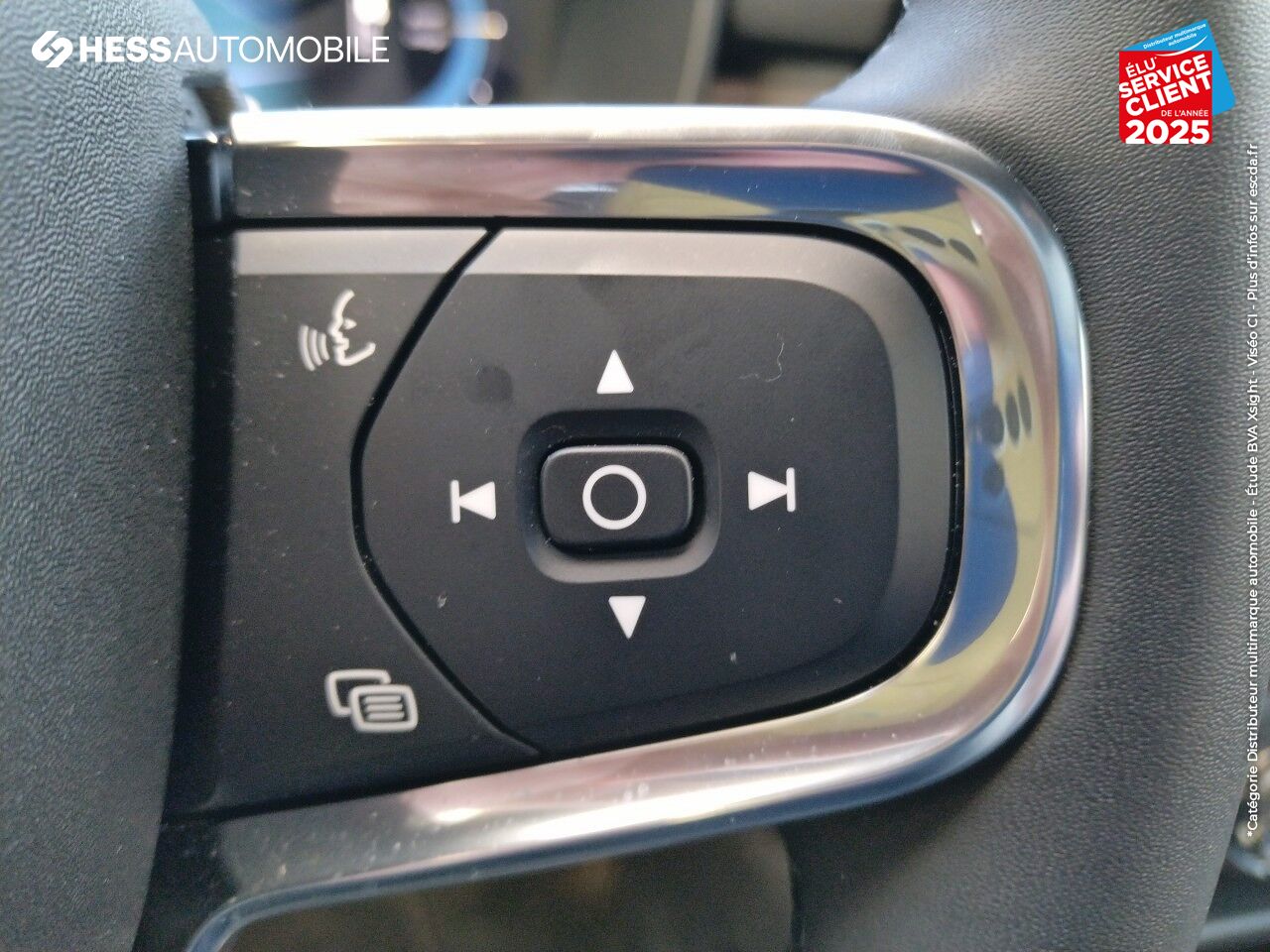 Véhicule d'occasion VOLVO C40 RECHARGE EXTENDED RANGE 252CH ULTIMATE chez Volvo Epernay
