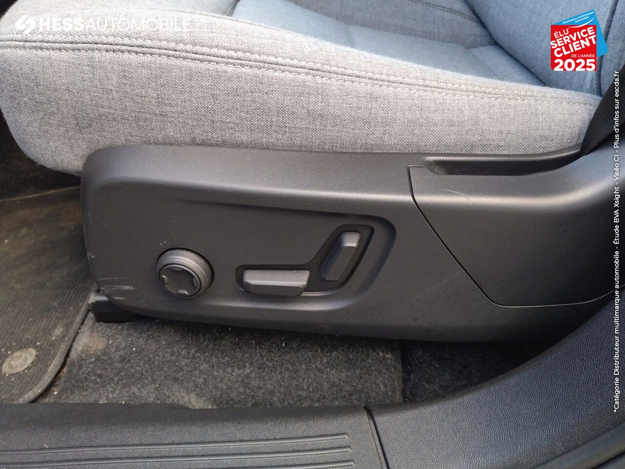 Véhicule d'occasion VOLVO C40 RECHARGE EXTENDED RANGE 252CH ULTIMATE chez Volvo Epernay