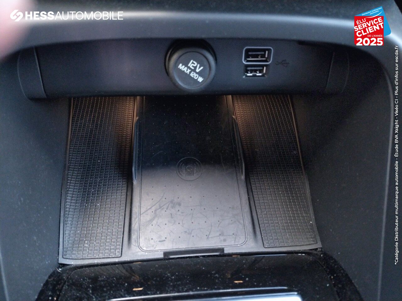 Véhicule d'occasion VOLVO C40 RECHARGE EXTENDED RANGE 252CH ULTIMATE chez Volvo Epernay