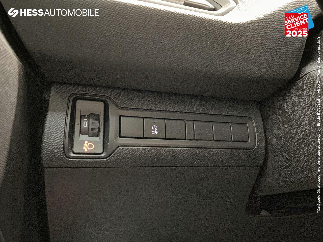 Véhicule d'occasion PEUGEOT 308 SW 1.5 BLUEHDI 100CH E6.C S/S ACTIVE chez Peugeot Charleville