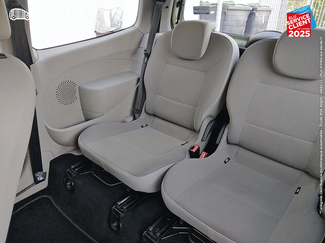 Véhicule d'occasion RENAULT TWINGO 1.5 DCI 65CH TREND chez Primocar