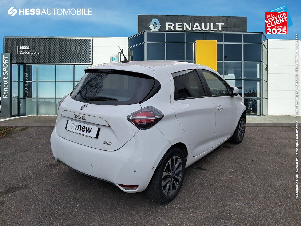 Véhicule d'occasion RENAULT ZOE INTENS CHARGE NORMALE R110 4CV chez Renault Sélestat
