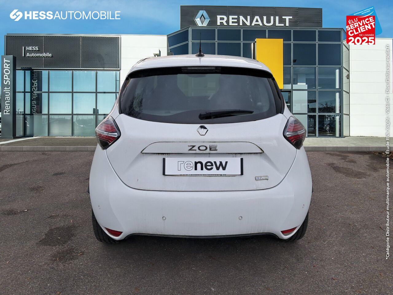 Véhicule d'occasion RENAULT ZOE INTENS CHARGE NORMALE R110 4CV chez Renault Sélestat