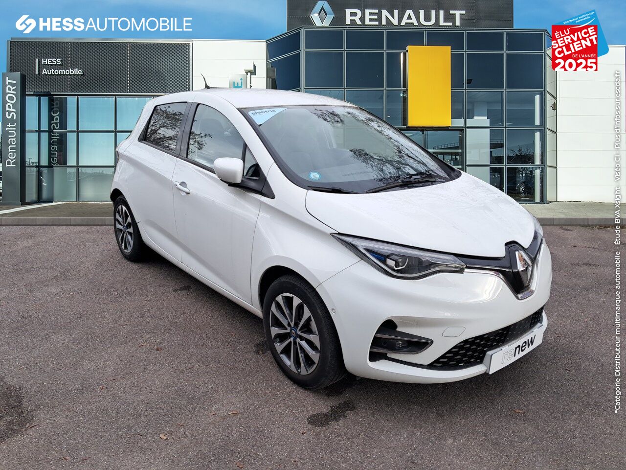 Véhicule d'occasion RENAULT ZOE INTENS CHARGE NORMALE R110 4CV chez Renault Sélestat