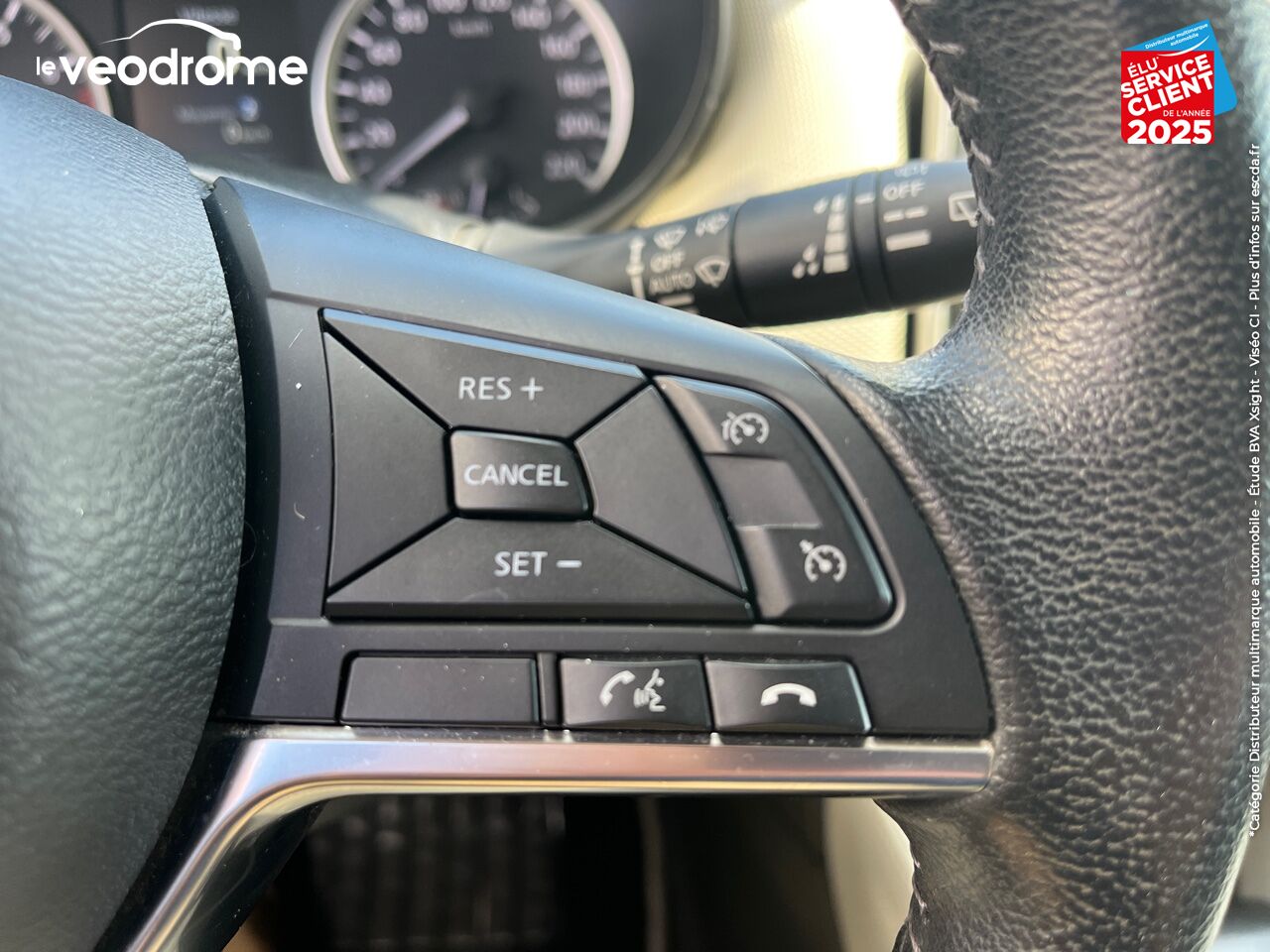 Véhicule d'occasion NISSAN MICRA 0.9 IG-T 90CH N-CONNECTA chez Le Veodrome