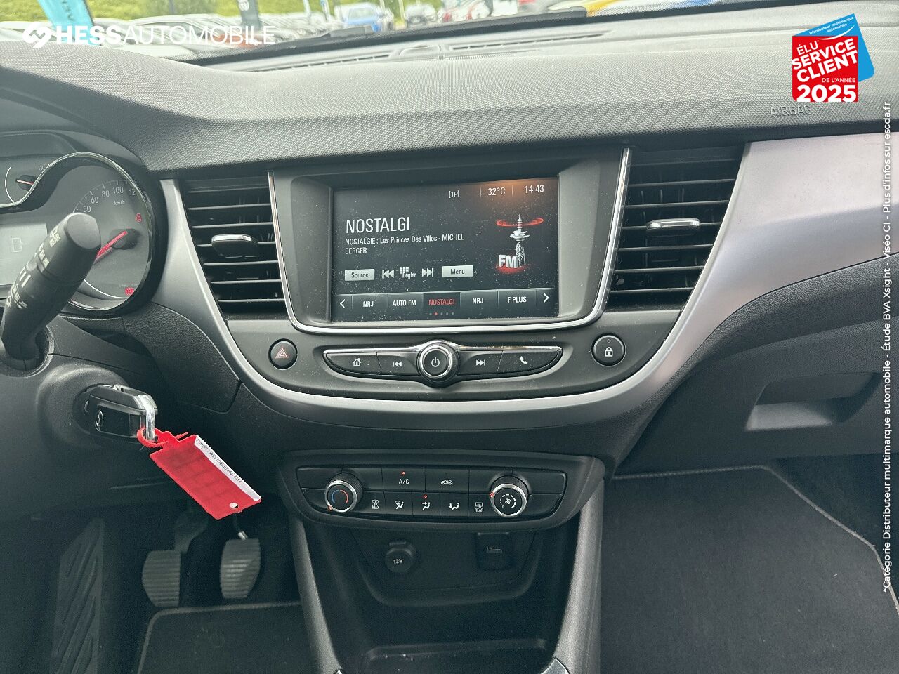 Véhicule d'occasion OPEL CROSSLAND X 1.2 81CH EDITION chez Opel Charleville
