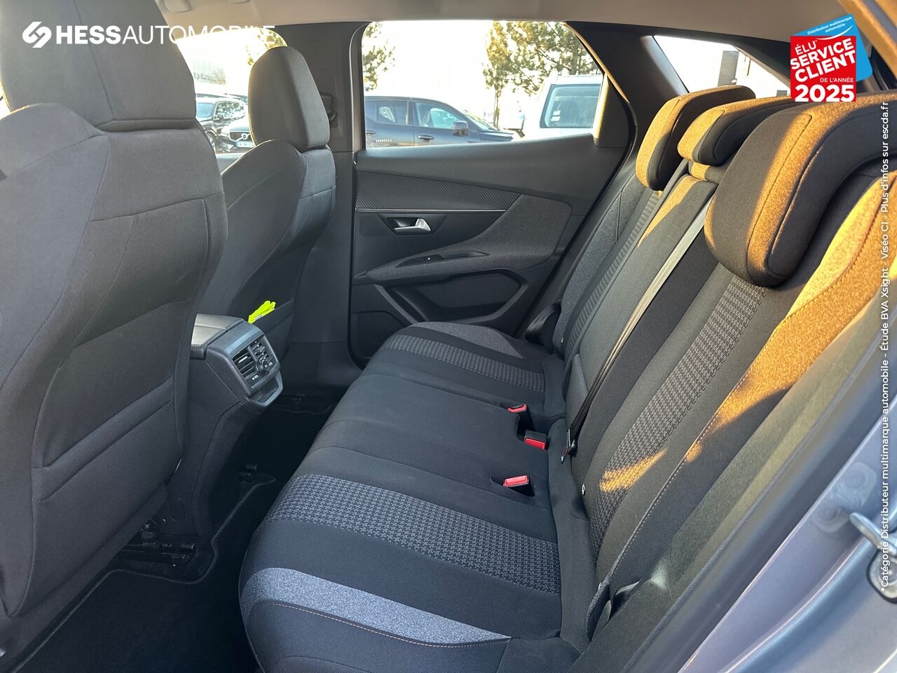 Véhicule d'occasion PEUGEOT 3008 1.2 PURETECH 130CH S/S ACTIVE CAMERA chez Renault Sélestat