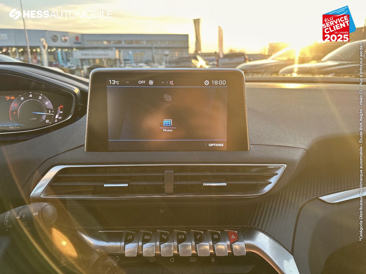 Véhicule d'occasion PEUGEOT 3008 1.2 PURETECH 130CH S/S ACTIVE CAMERA chez Renault Sélestat