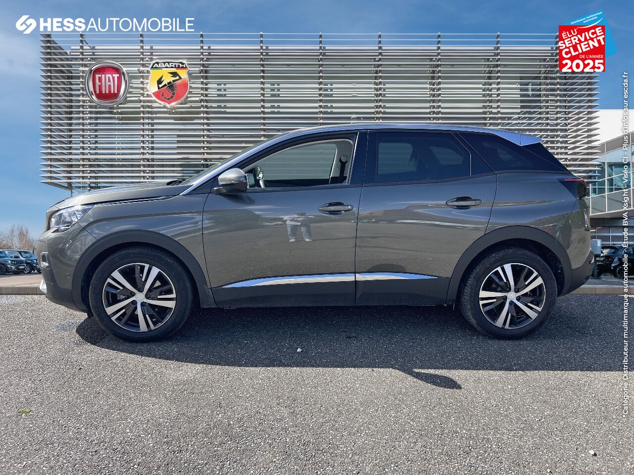 Véhicule d'occasion PEUGEOT 3008 1.2 PURETECH 130CH E6.C ALLURE SS chez Peugeot Reims