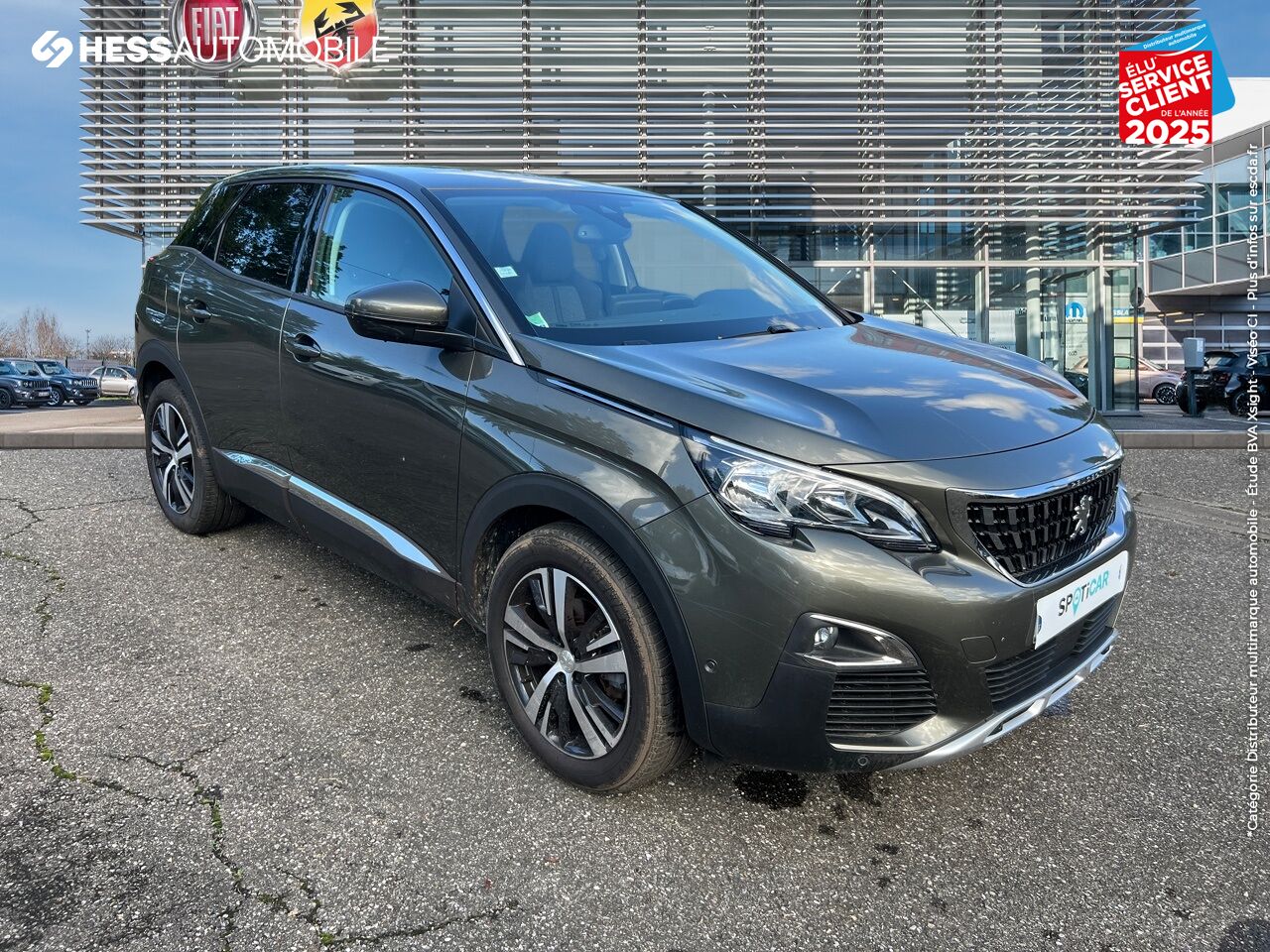 Véhicule d'occasion PEUGEOT 3008 1.2 PURETECH 130CH E6.C ALLURE SS chez Peugeot Reims