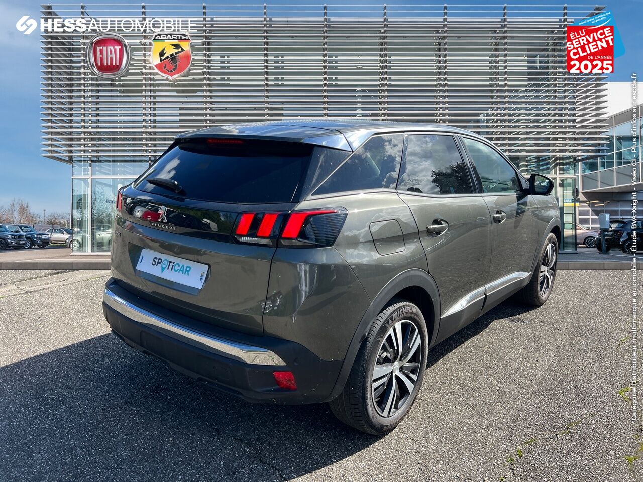Véhicule d'occasion PEUGEOT 3008 1.2 PURETECH 130CH E6.C ALLURE SS chez Peugeot Reims