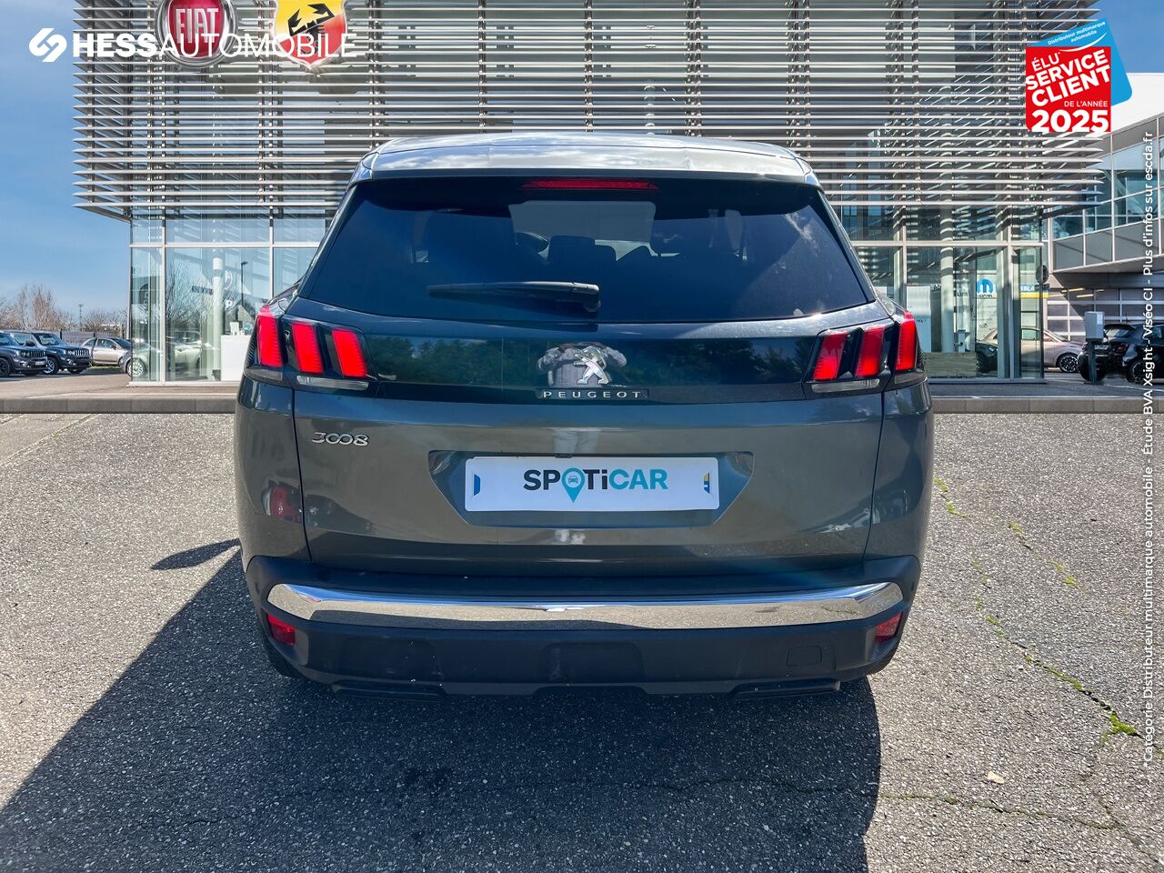 Véhicule d'occasion PEUGEOT 3008 1.2 PURETECH 130CH E6.C ALLURE SS chez Peugeot Reims