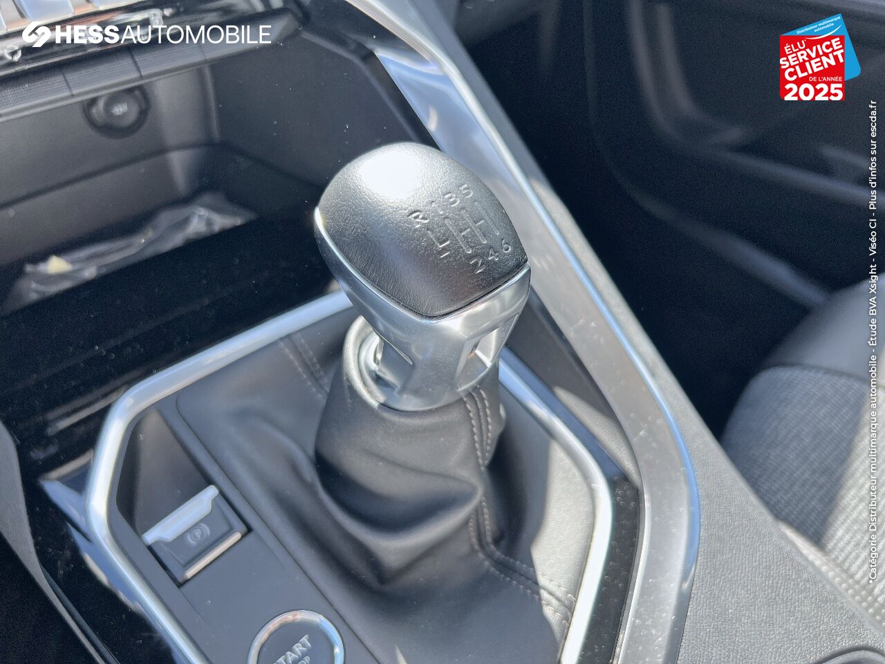 Véhicule d'occasion PEUGEOT 3008 1.2 PURETECH 130CH E6.C ALLURE SS chez Peugeot Reims