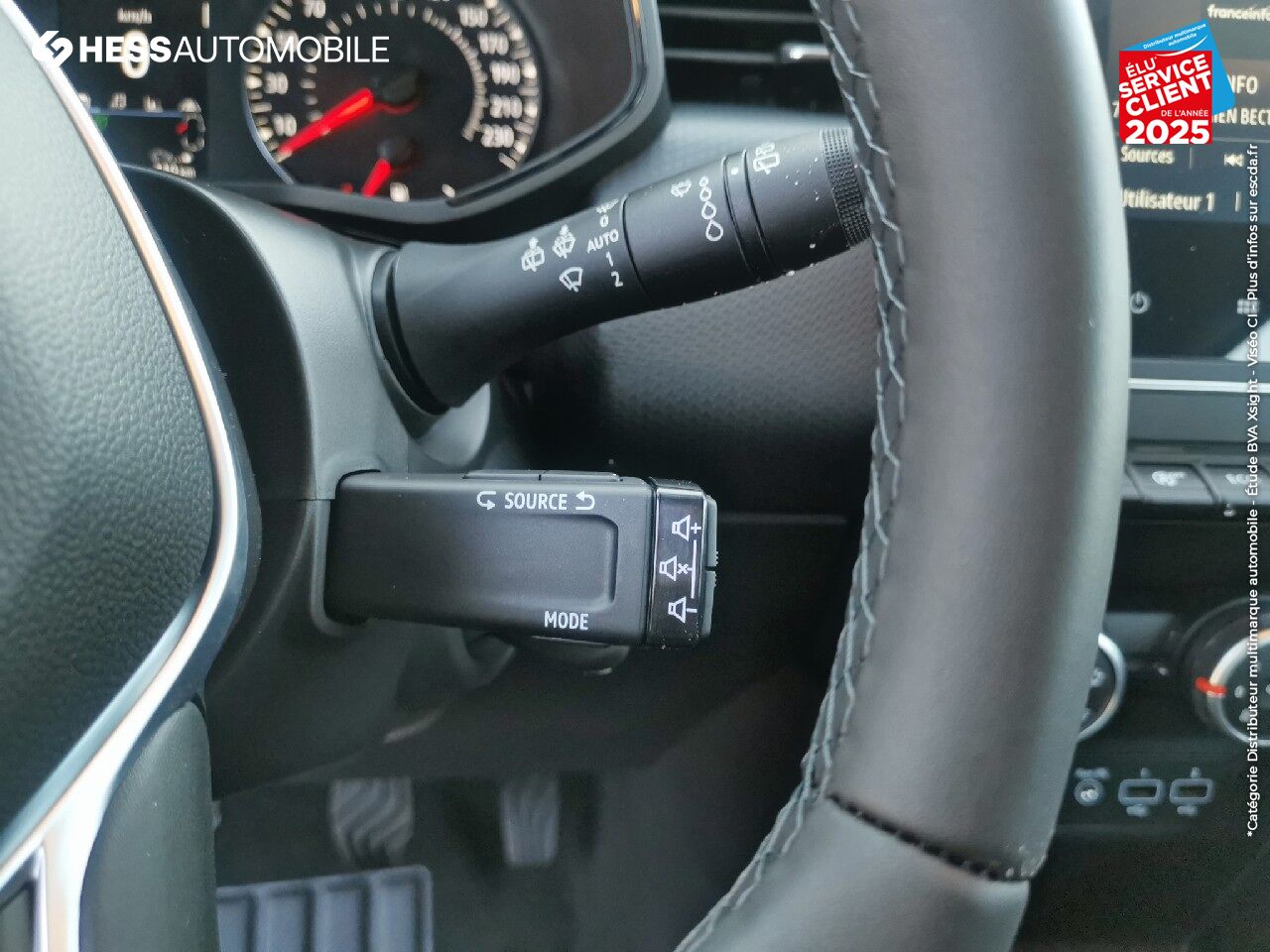 Véhicule d'occasion RENAULT CLIO 1.0 TCE 90CH EQUILIBRE chez HESS Automobile