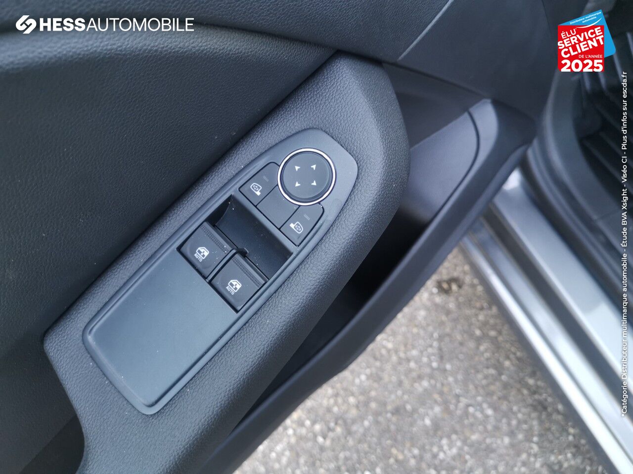 Véhicule d'occasion RENAULT CLIO 1.0 TCE 90CH EQUILIBRE chez HESS Automobile
