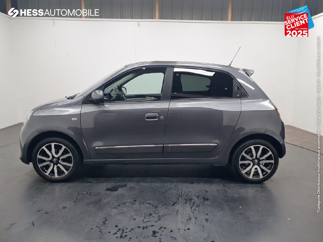 Véhicule d'occasion RENAULT TWINGO 1.0 SCE 70CH S/S INTENS TOUVRANT chez Renault Strasbourg