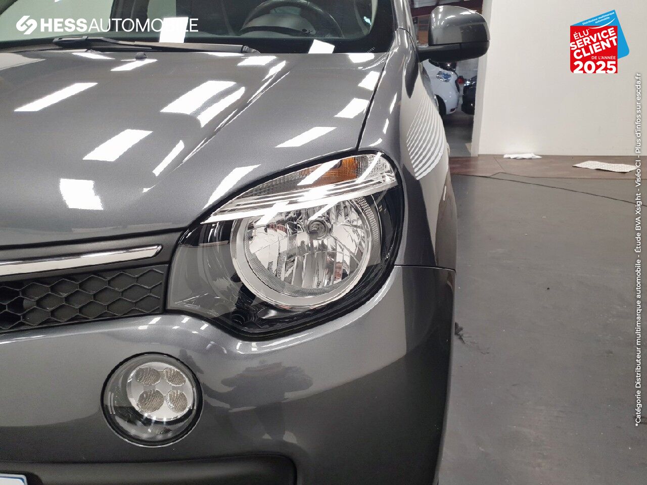 Véhicule d'occasion RENAULT TWINGO 1.0 SCE 70CH S/S INTENS TOUVRANT chez Renault Strasbourg
