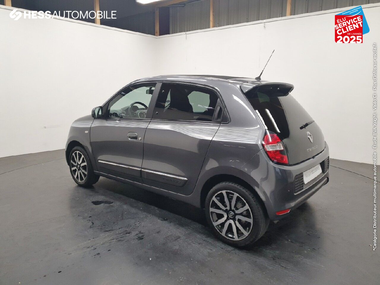 Véhicule d'occasion RENAULT TWINGO 1.0 SCE 70CH S/S INTENS TOUVRANT chez Renault Strasbourg