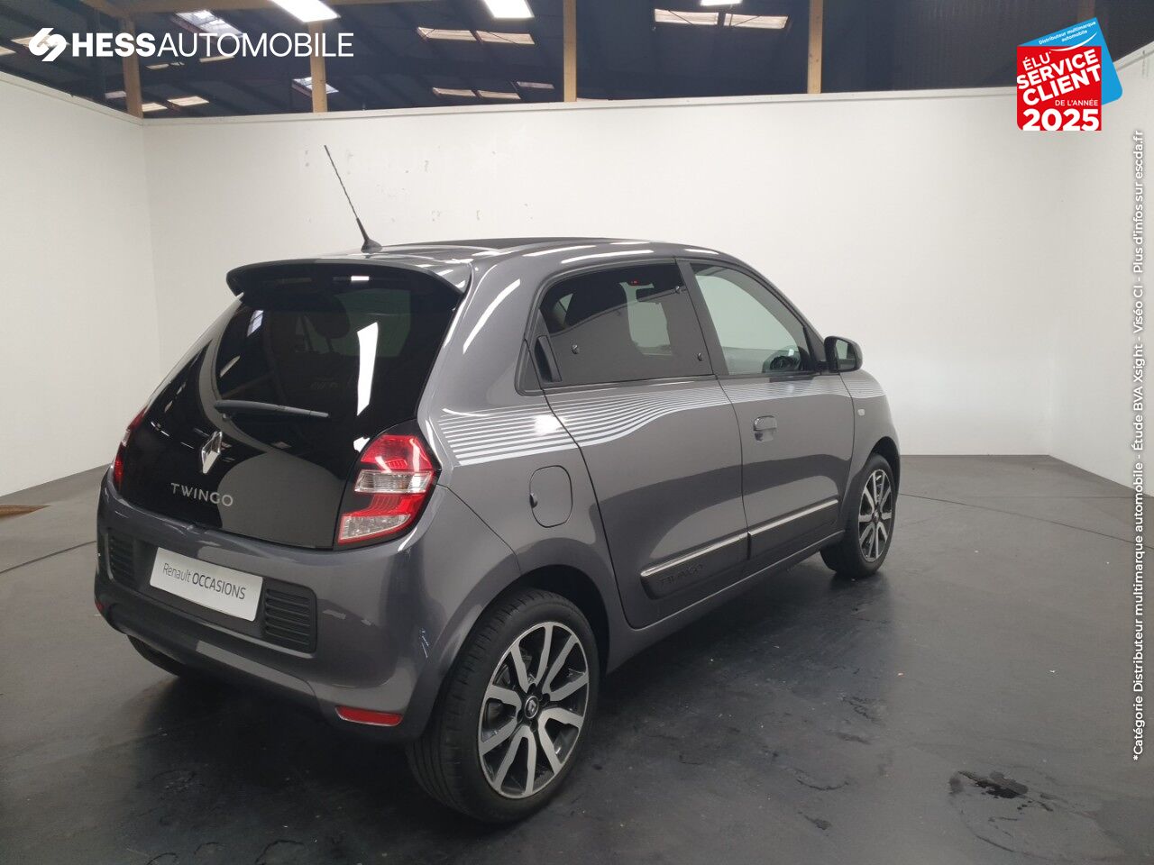 Véhicule d'occasion RENAULT TWINGO 1.0 SCE 70CH S/S INTENS TOUVRANT chez Renault Strasbourg