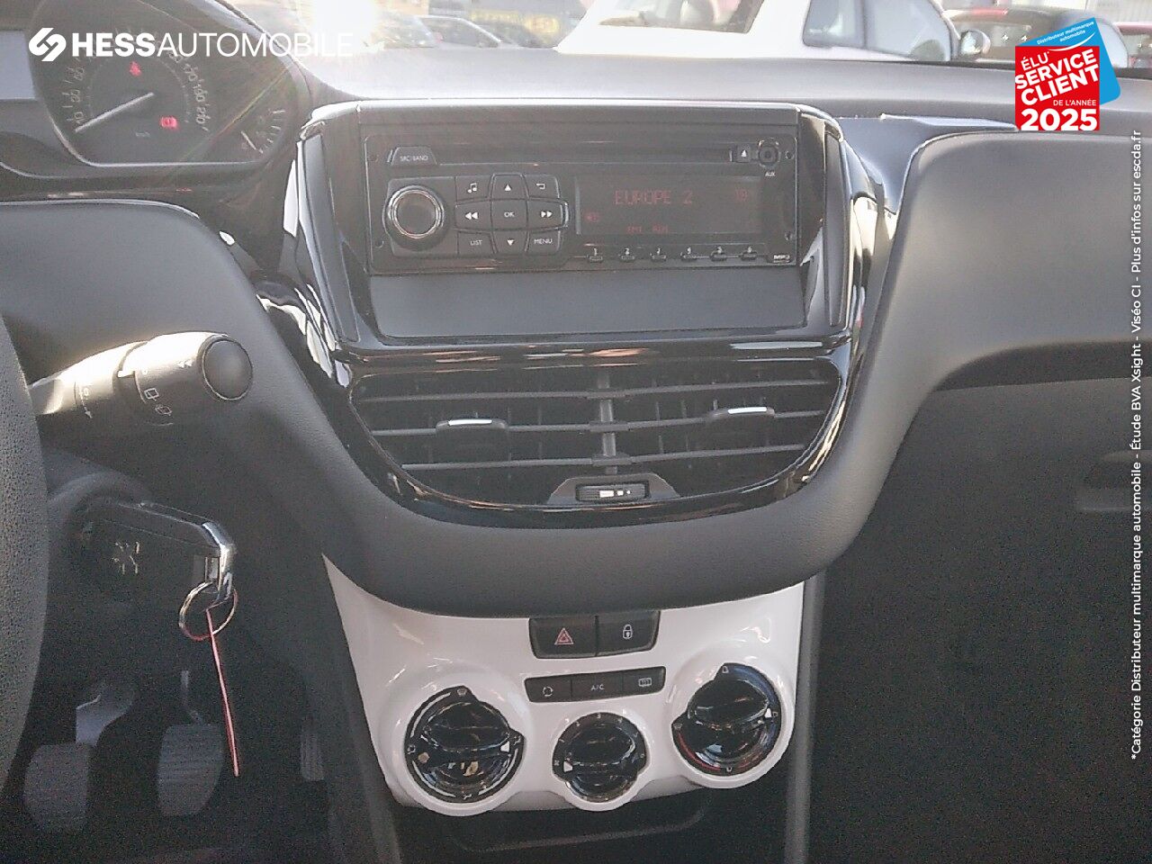 Véhicule d'occasion PEUGEOT 208 1.2 PURETECH 68CH LIKE 5P chez Renault Saint-Louis