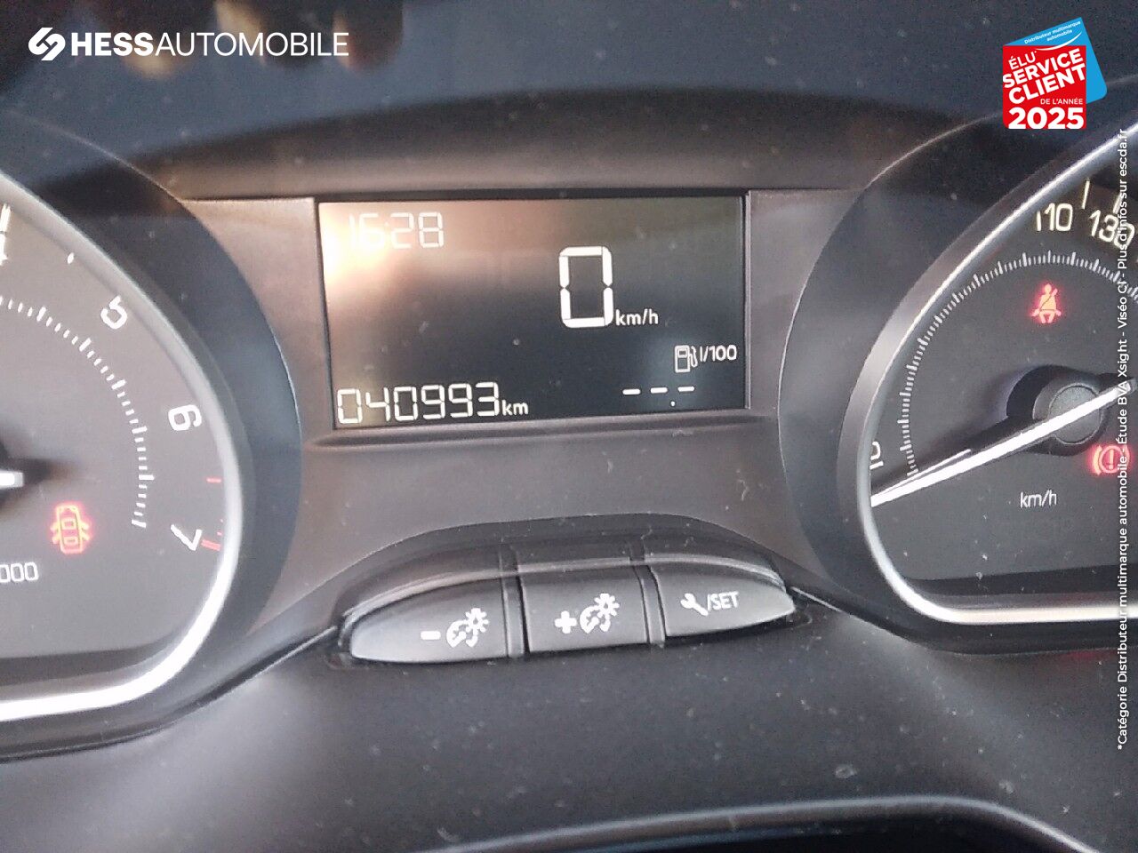 Véhicule d'occasion PEUGEOT 208 1.2 PURETECH 68CH LIKE 5P chez Renault Saint-Louis