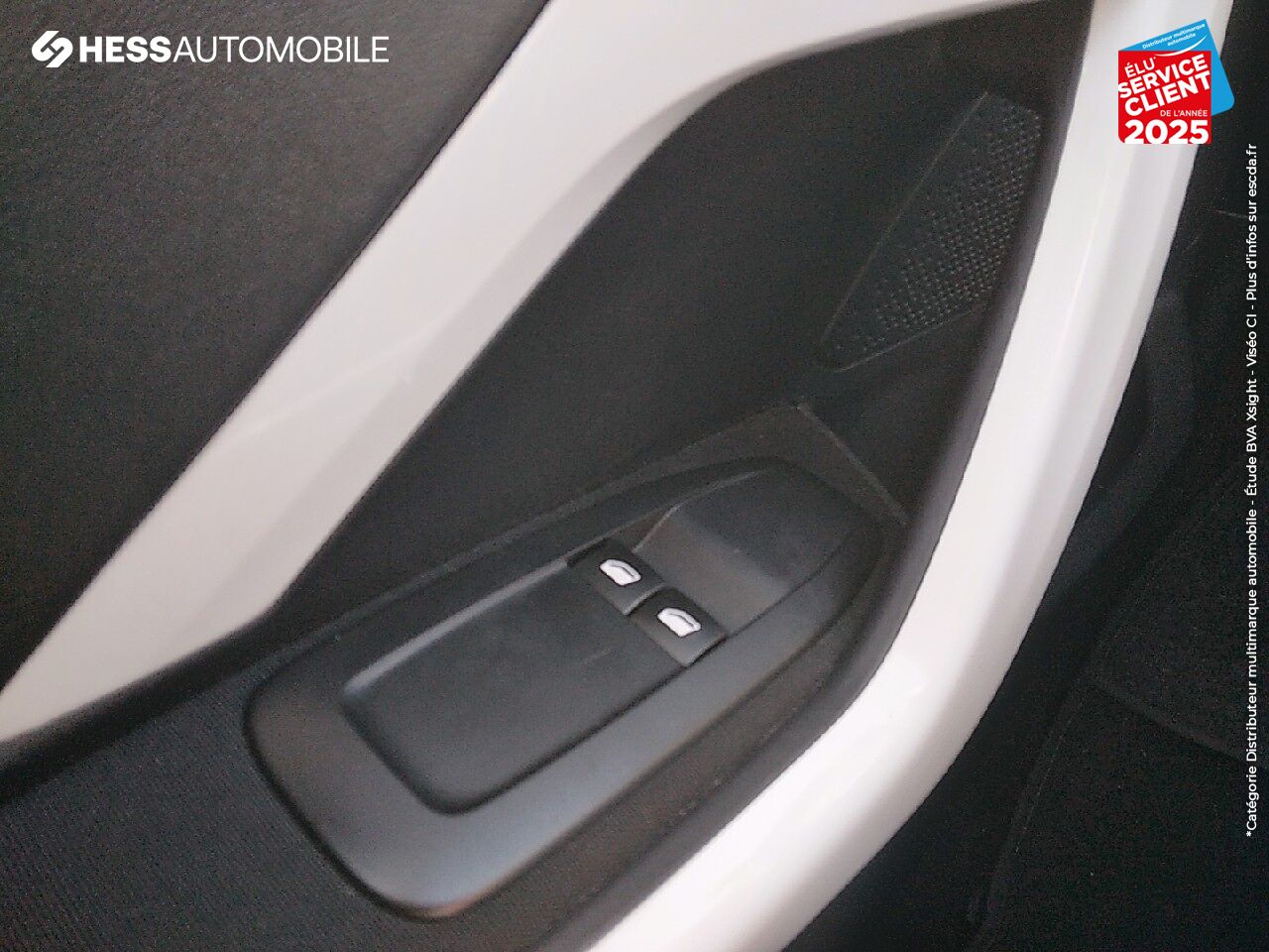 Véhicule d'occasion PEUGEOT 208 1.2 PURETECH 68CH LIKE 5P chez Renault Saint-Louis