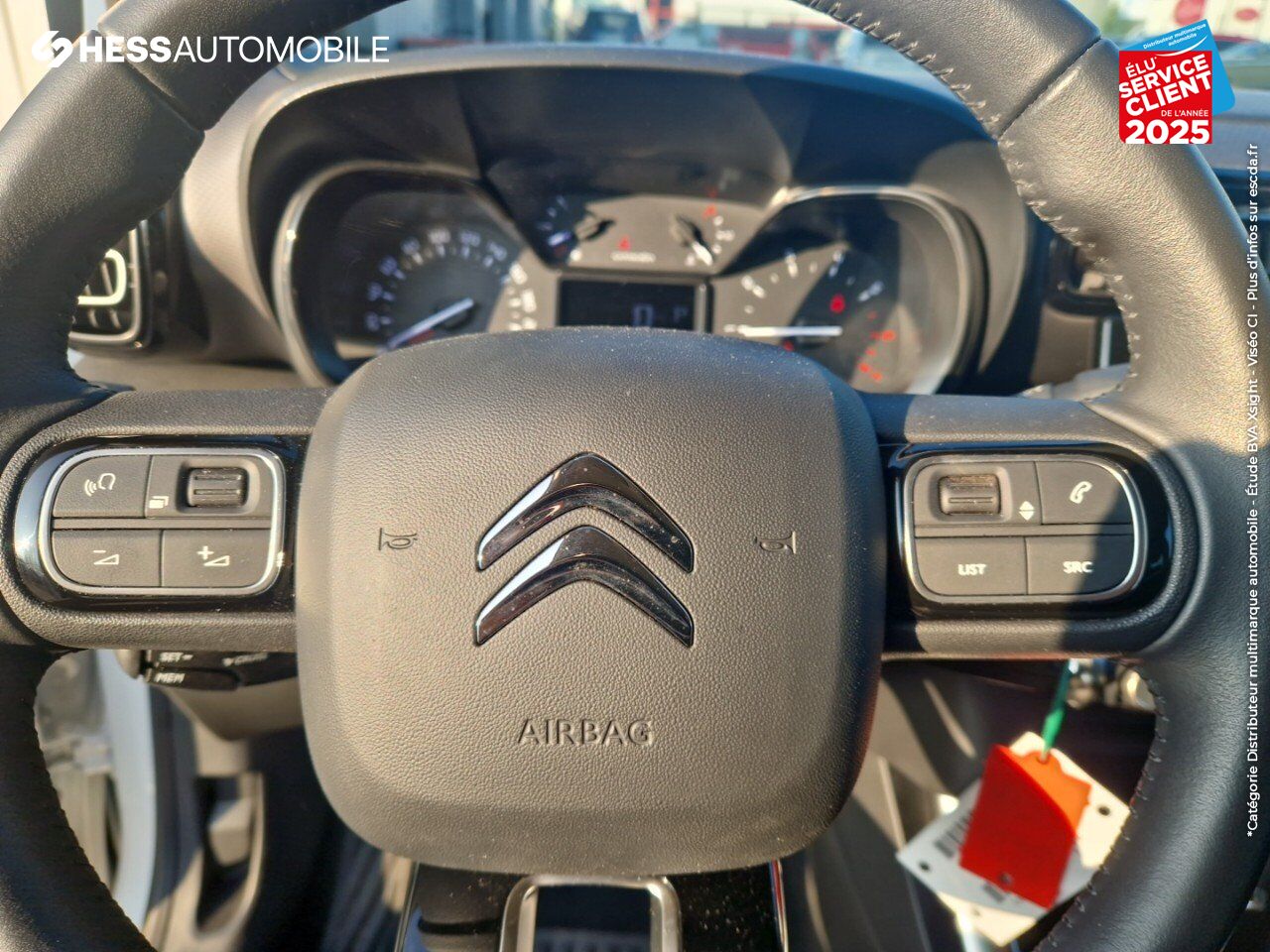 Véhicule d'occasion CITROEN C3 AIRCROSS PURETECH 130CH S/S C-SERIES EAT6 2022 GPS chez Peugeot Reims