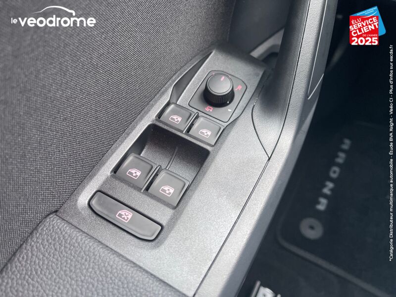 Véhicule d'occasion SEAT ARONA 1.0 TSI 110CH FR DSG7 GPS CAMERA RADAR AV/AR CAR PLAY chez Le Veodrome