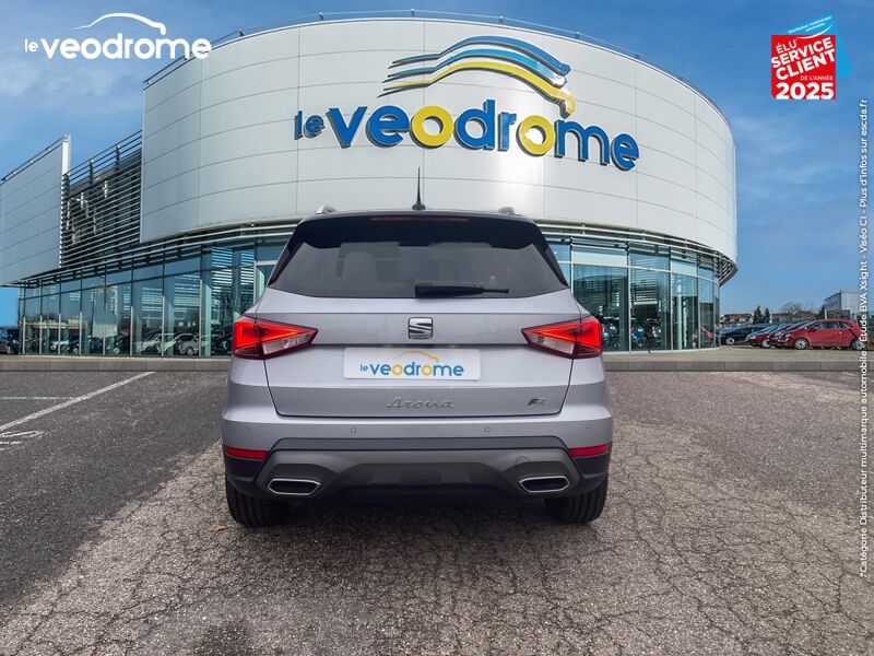 Véhicule d'occasion SEAT ARONA 1.0 TSI 110CH FR DSG7 GPS CAMERA RADAR AV/AR CAR PLAY chez Le Veodrome
