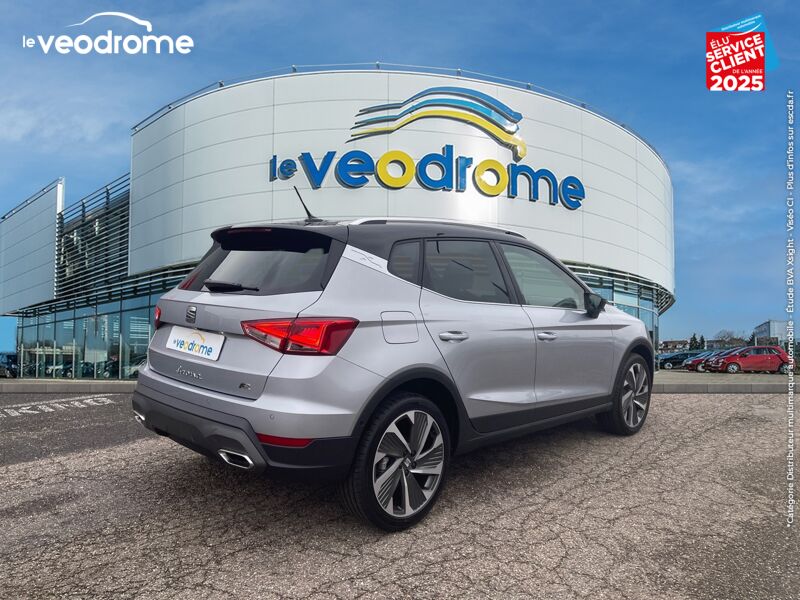 Véhicule d'occasion SEAT ARONA 1.0 TSI 110CH FR DSG7 GPS CAMERA RADAR AV/AR CAR PLAY chez Le Veodrome