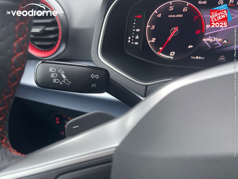 Véhicule d'occasion SEAT ARONA 1.0 TSI 110CH FR DSG7 GPS CAMERA RADAR AV/AR CAR PLAY chez Le Veodrome