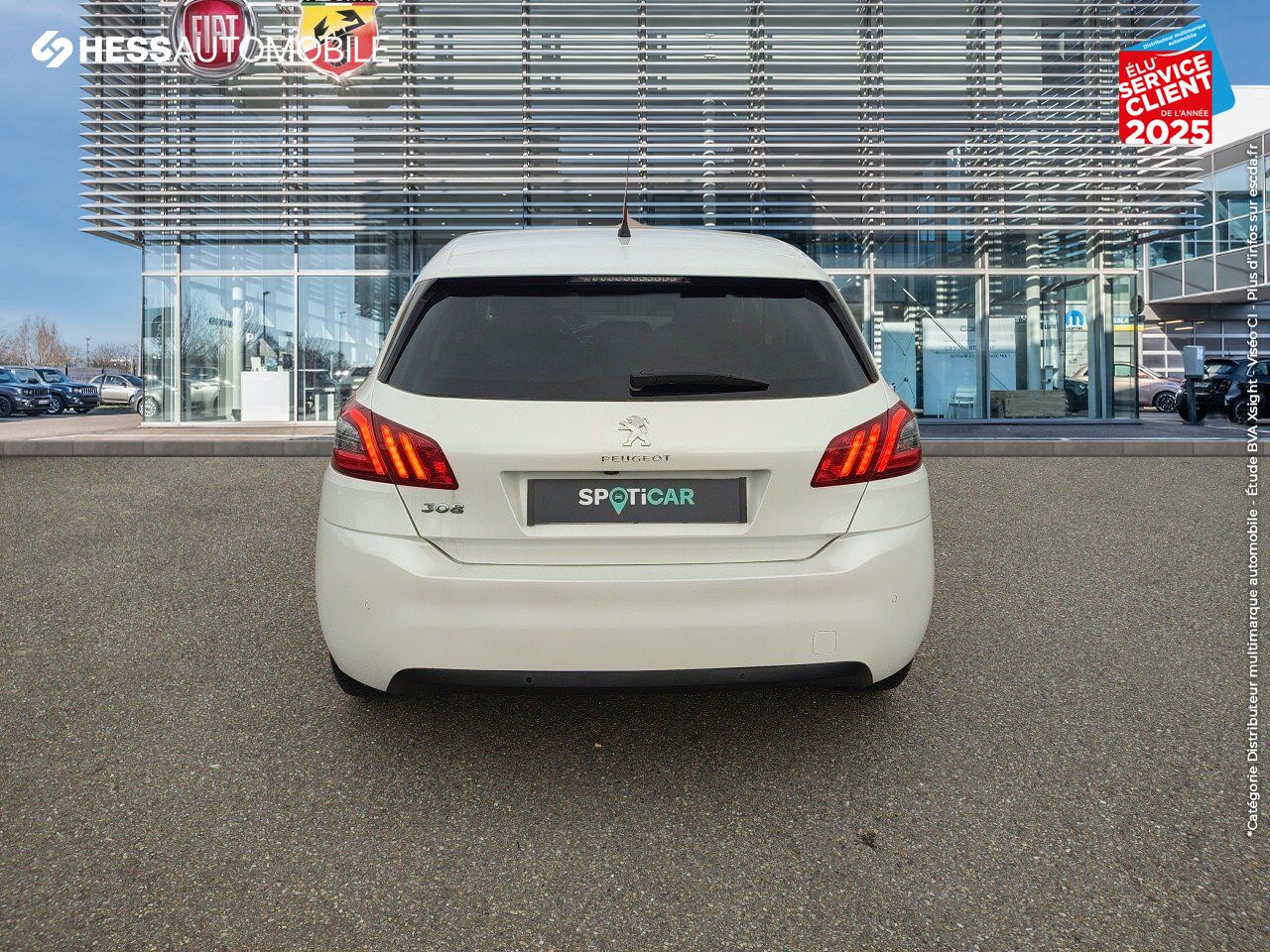 Véhicule d'occasion PEUGEOT 308 1.2 PURETECH 110CH SS ALLURE BASSE CONSOMMATION chez Renault Saint-Louis