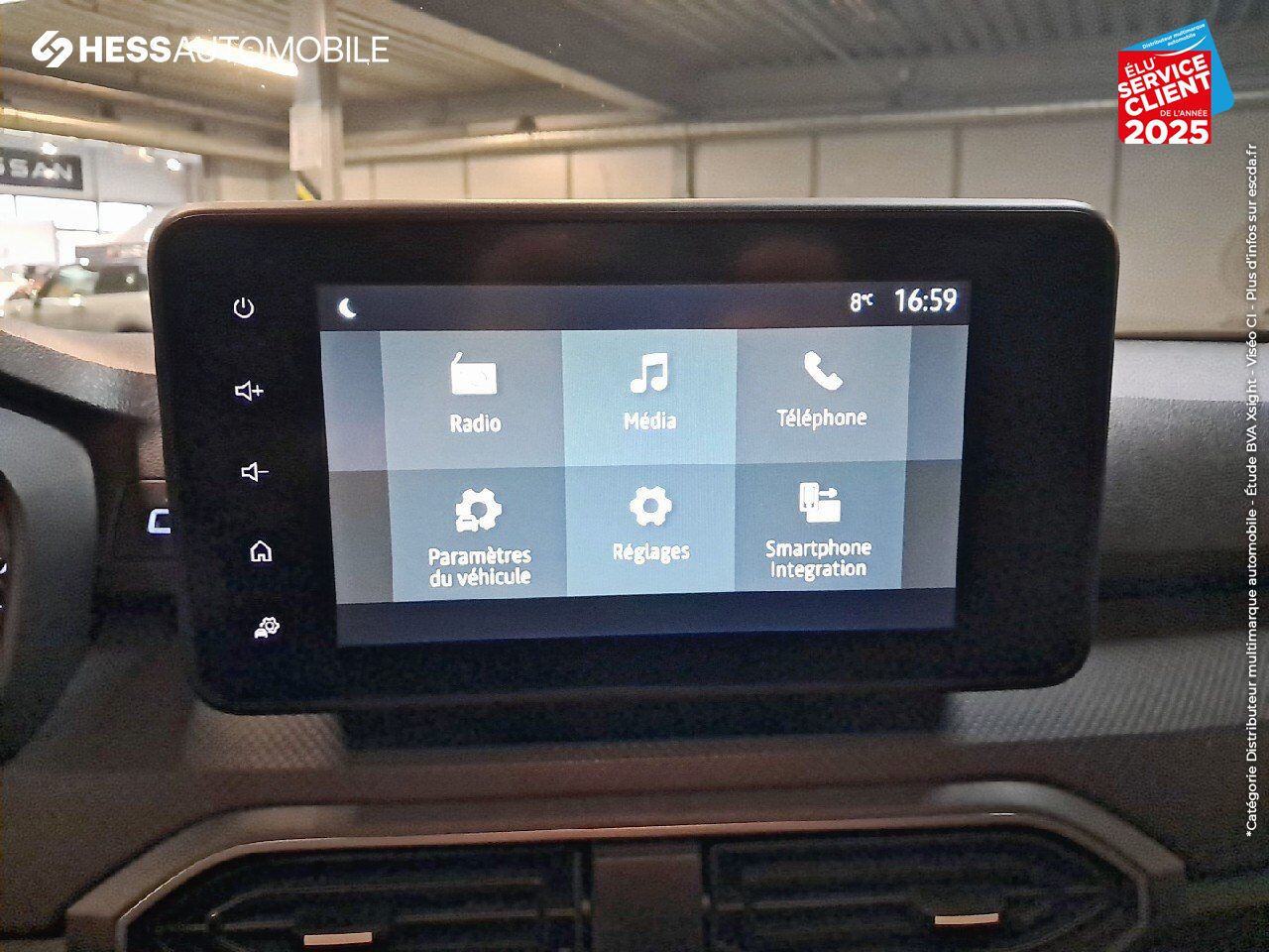 Véhicule d'occasion DACIA SANDERO 1.0 ECO-G 100CH ESSENTIAL chez Renault Saint-Louis