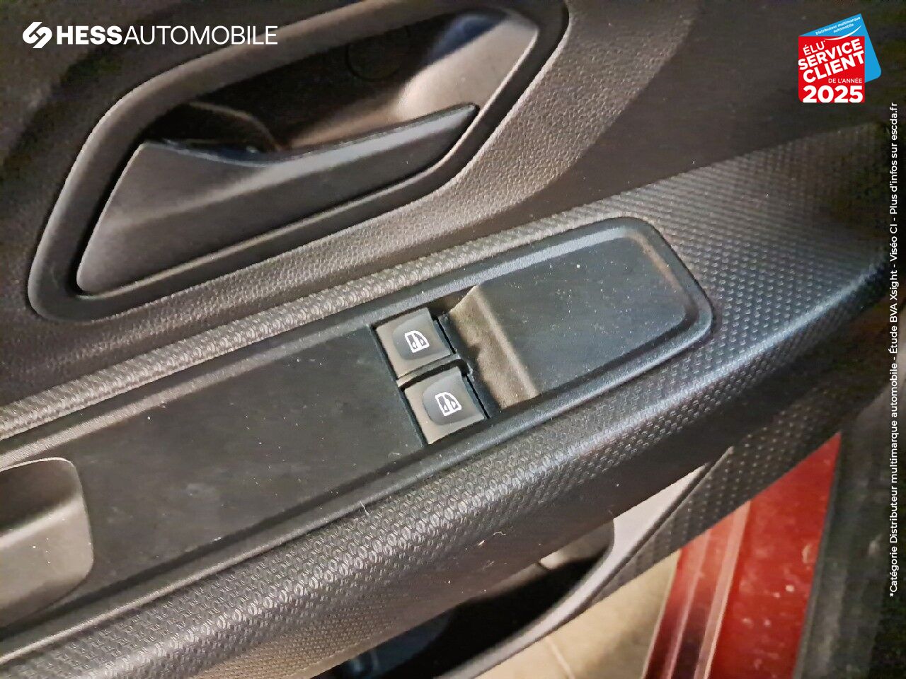 Véhicule d'occasion DACIA SANDERO 1.0 ECO-G 100CH ESSENTIAL chez Renault Saint-Louis