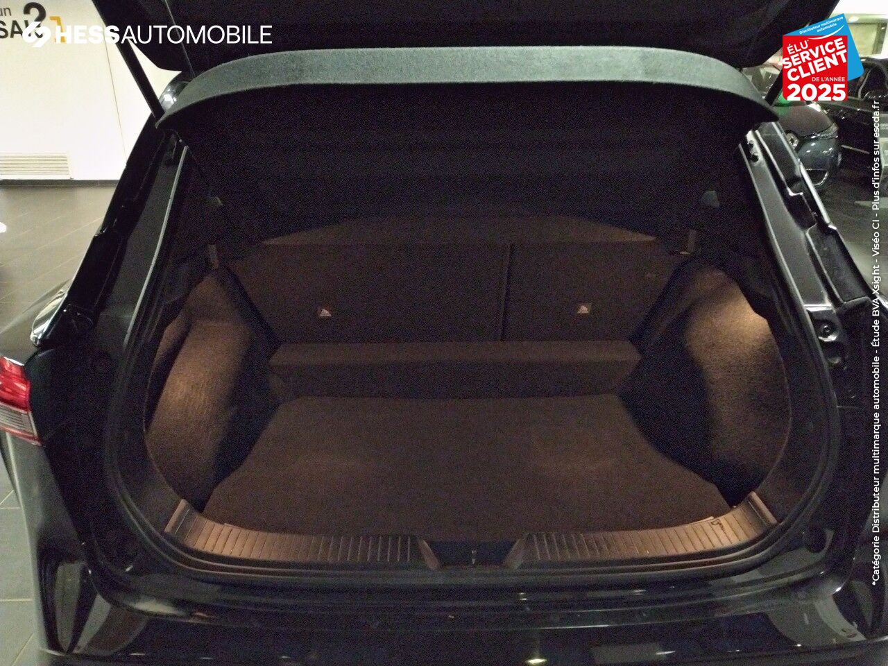 Véhicule d'occasion NISSAN QASHQAI 1.3 MILD HYBRID 140CH BUSINESS EDITION 2022 CAMERA chez Renault Saint-Louis