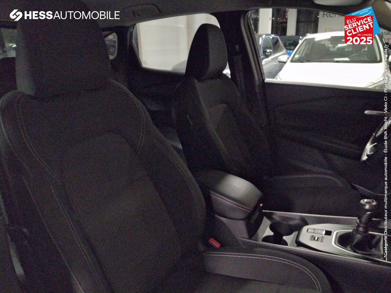 Véhicule d'occasion NISSAN QASHQAI 1.3 MILD HYBRID 140CH BUSINESS EDITION 2022 CAMERA chez Renault Saint-Louis
