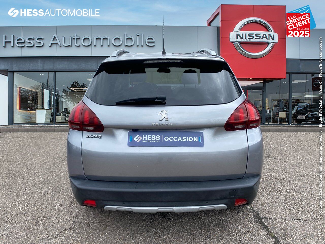 Véhicule d'occasion PEUGEOT 2008 1.2 PURETECH 110CH ALLURE S/S chez Renault Saint-Louis