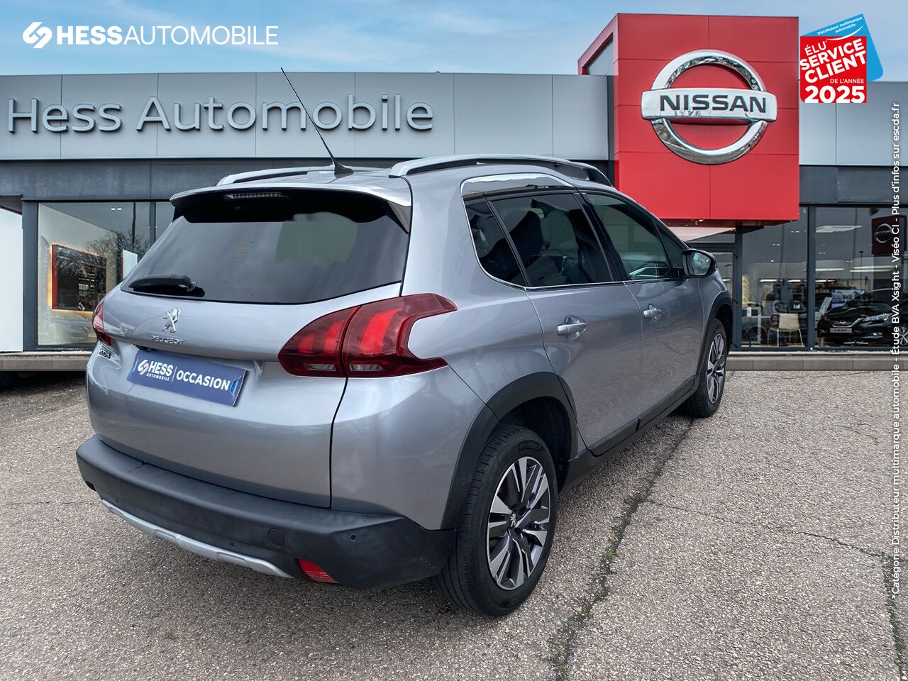 Véhicule d'occasion PEUGEOT 2008 1.2 PURETECH 110CH ALLURE S/S chez Renault Saint-Louis