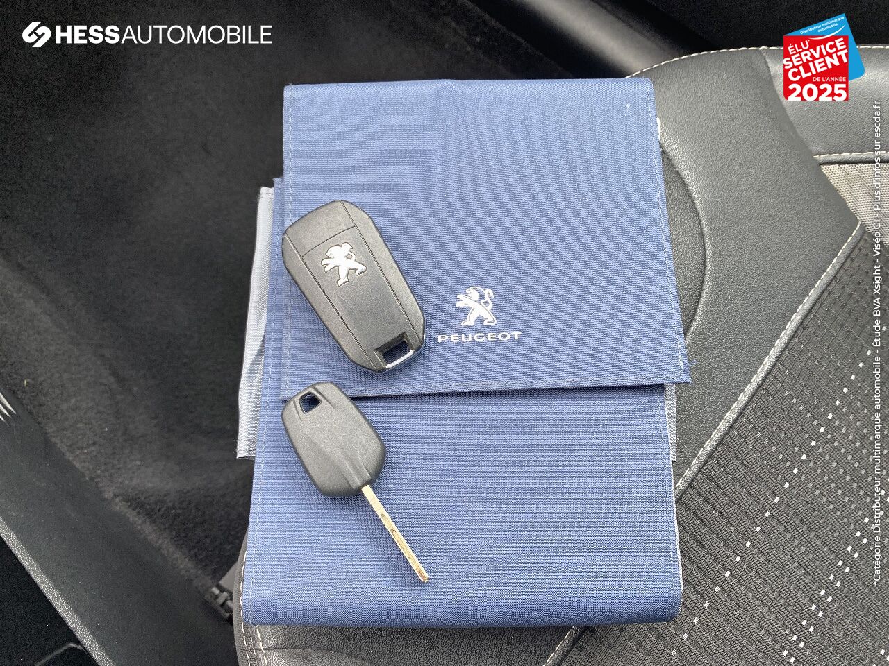 Véhicule d'occasion PEUGEOT 2008 1.2 PURETECH 110CH ALLURE S/S chez Renault Saint-Louis